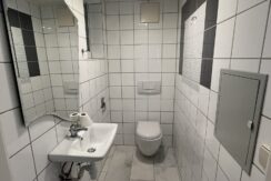 R9-0211 WC (3)