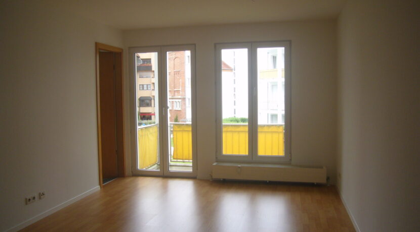 G1_0321 Wohnzimmer (3)