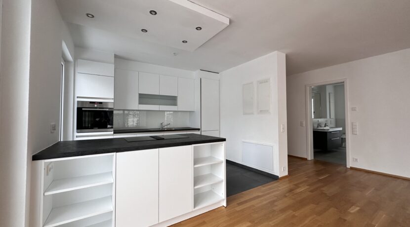 Küche - vergleichbare Wohnung