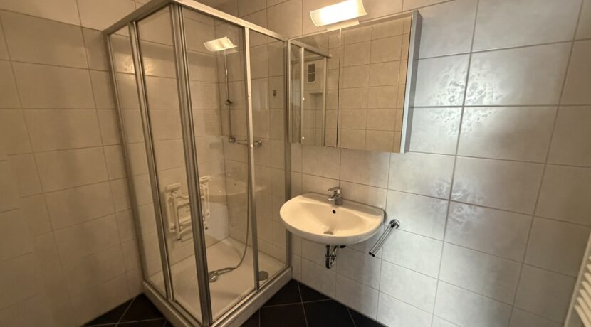 Y5-0023-Badezimmer (2)