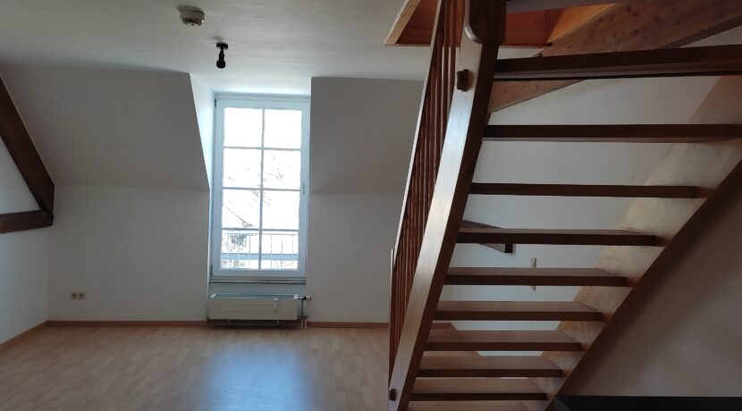 B8-0025 Wohnzimmer (3)