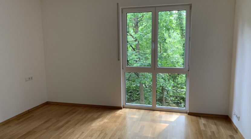 L5-0021-Schlafzimmer01