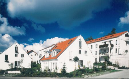 Detailansicht Hausansicht der Immobilie Stellplatz im Freien