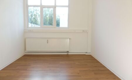 Detailansicht F3-0102-Zimmer01 der Immobilie Zentrumsnahes Studentenzimmer in einem Studentenwohnheim in Reutlingen