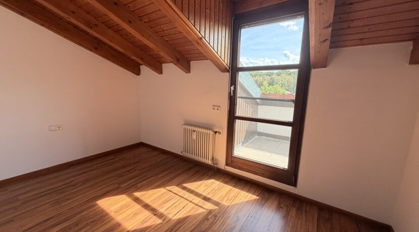 79-0037 Schlafzimmer (1)