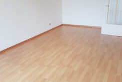 C1-0225-Wohnzimmer-01