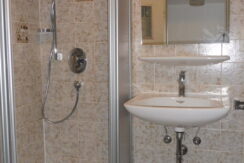R8-0011-Badezimmer (1)