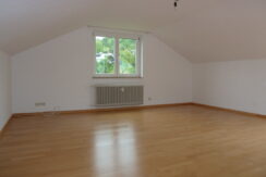 Y5-0031-Schlaf-und Wohnzimmer (1)