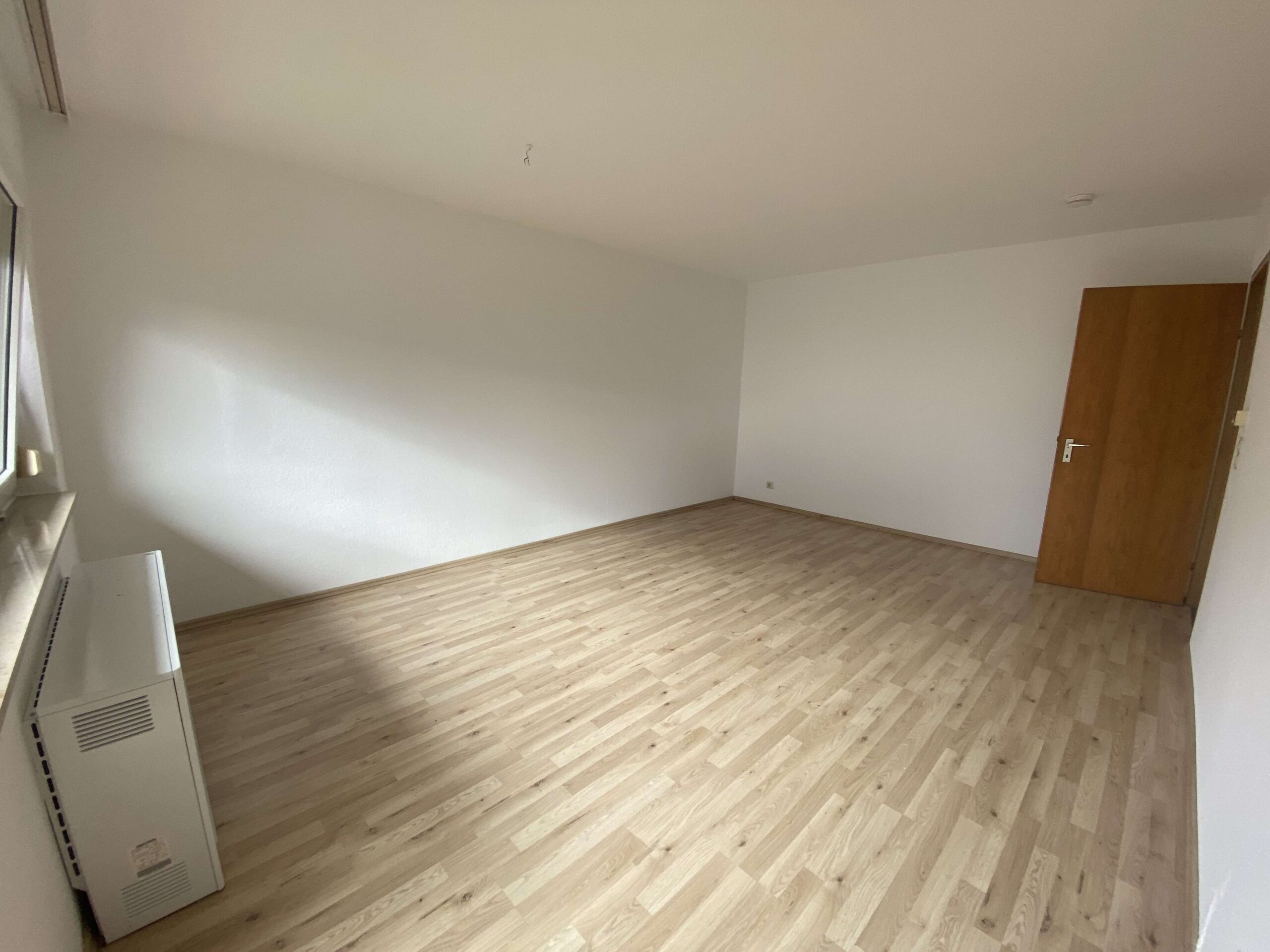 Detailansicht Wohnzimmer der Immobilie Gepflegte 1-Zimmer-Wohnung in Ohmenhausen