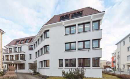 Detailansicht Außenansicht der Immobilie Zentrumnahes Büro-/Praxisgebäude