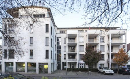 Detailansicht Hausansicht der Immobilie Stellplatz auf einem Stapelparker