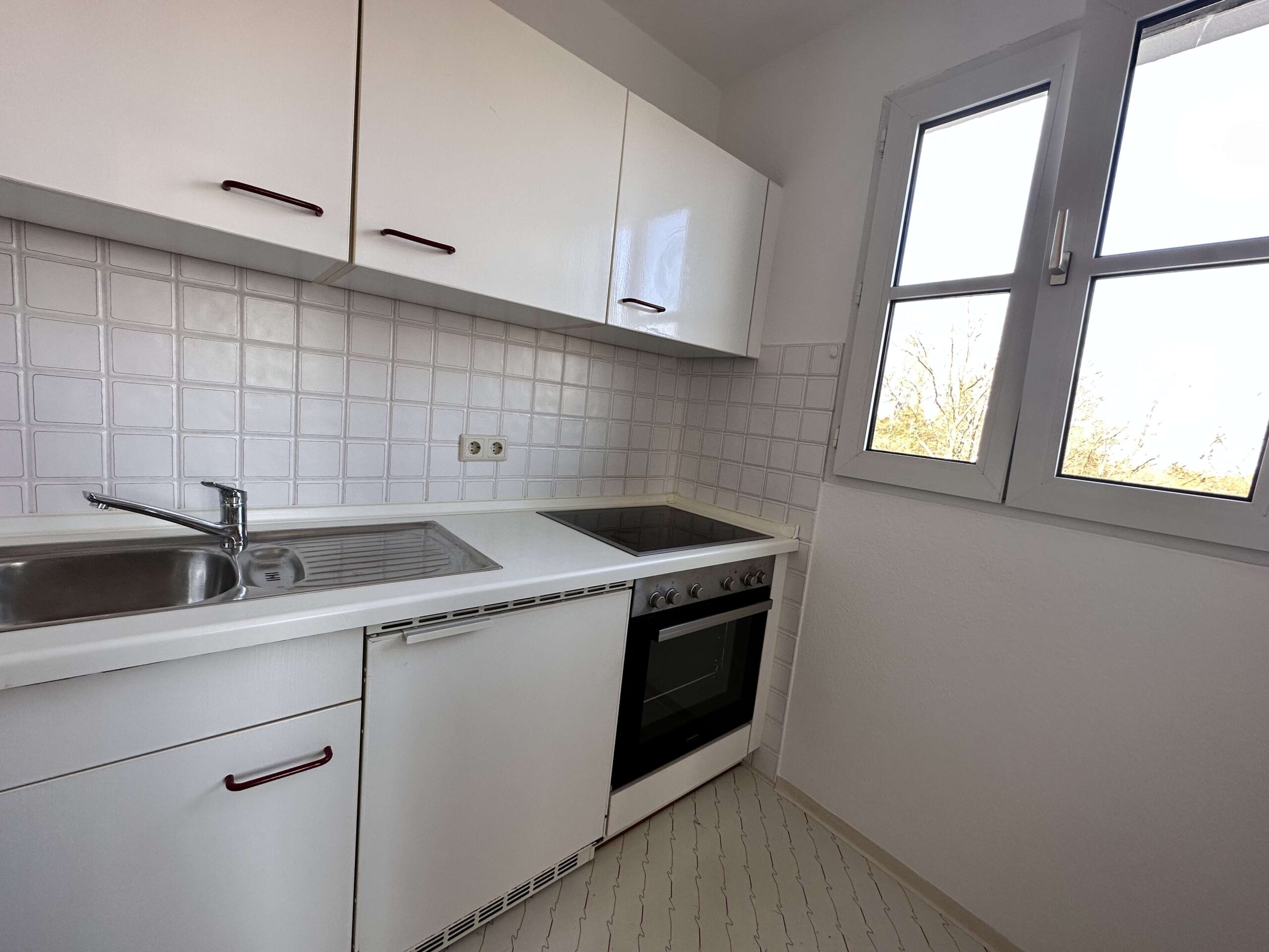 Detailansicht Küche der Immobilie Schöne 1-Zimmer-Wohnung am Wasenwald