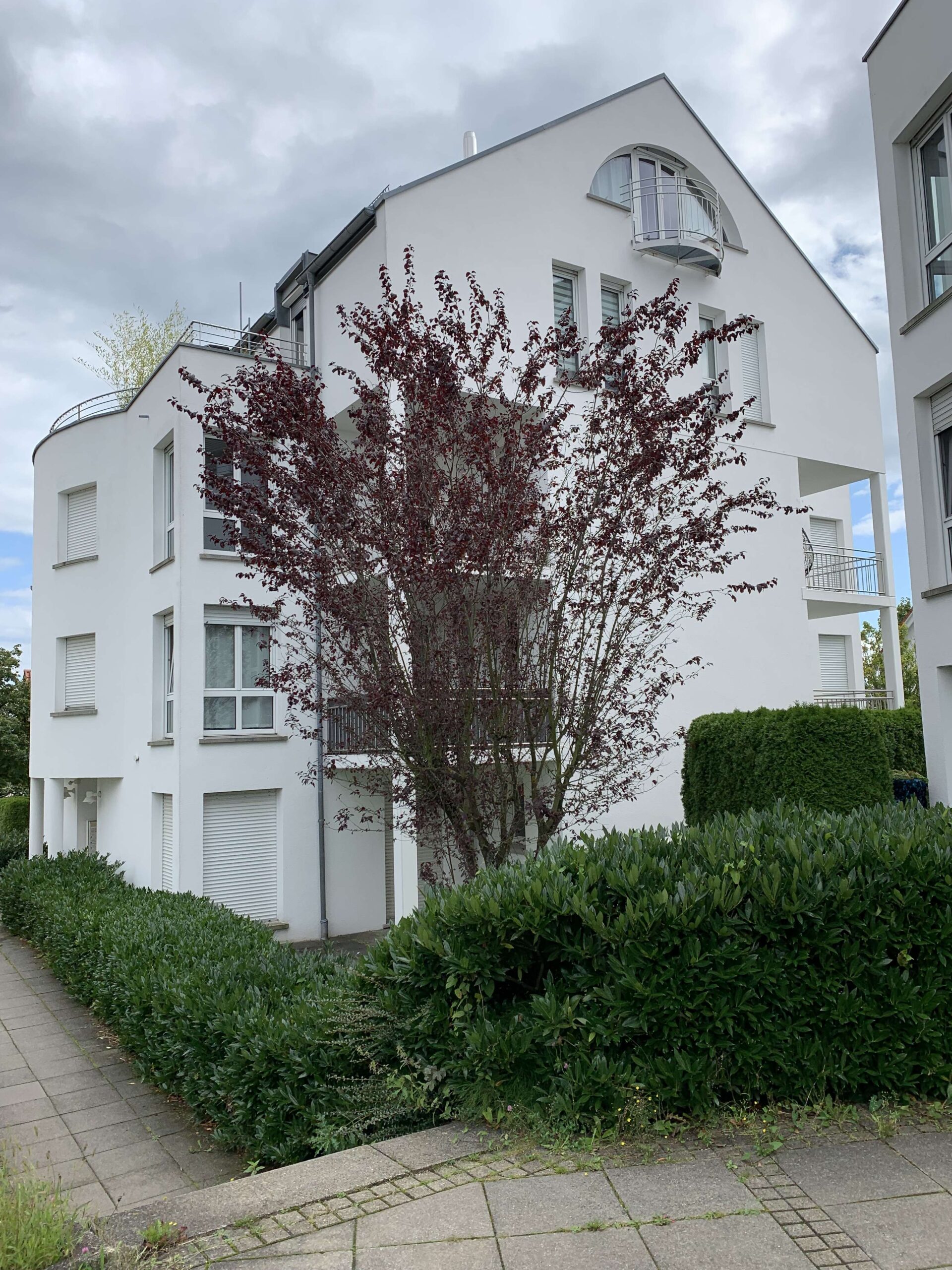 Detailansicht Hausansicht der Immobilie Schöne 1-Zimmer-Studiowohnung in Pliezhausen