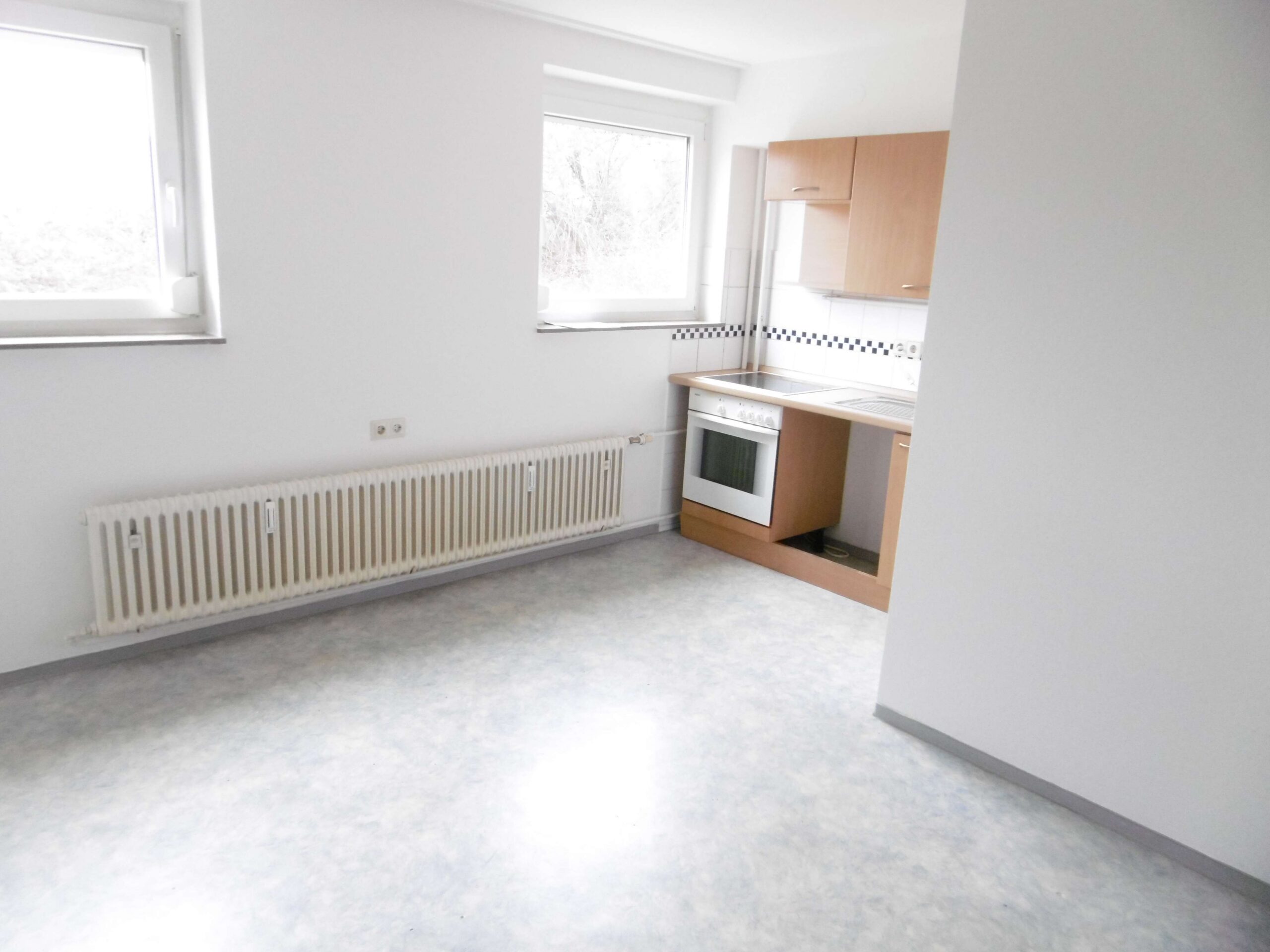 Detailansicht Küche  der Immobilie WG-geeignete 2,5-Zimmer-Wohnung in Reutlingen