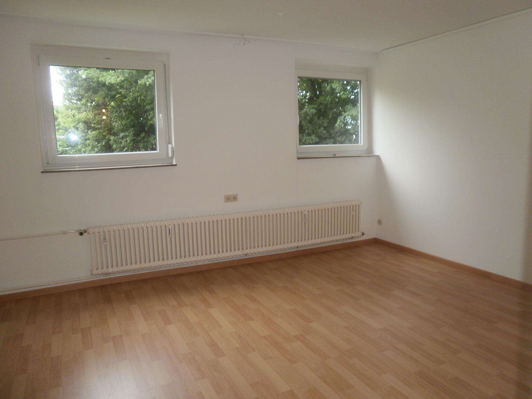 Detailansicht Schlafzimmer der Immobilie WG-geeignete 2,5-Zimmer-Wohnung in Reutlingen