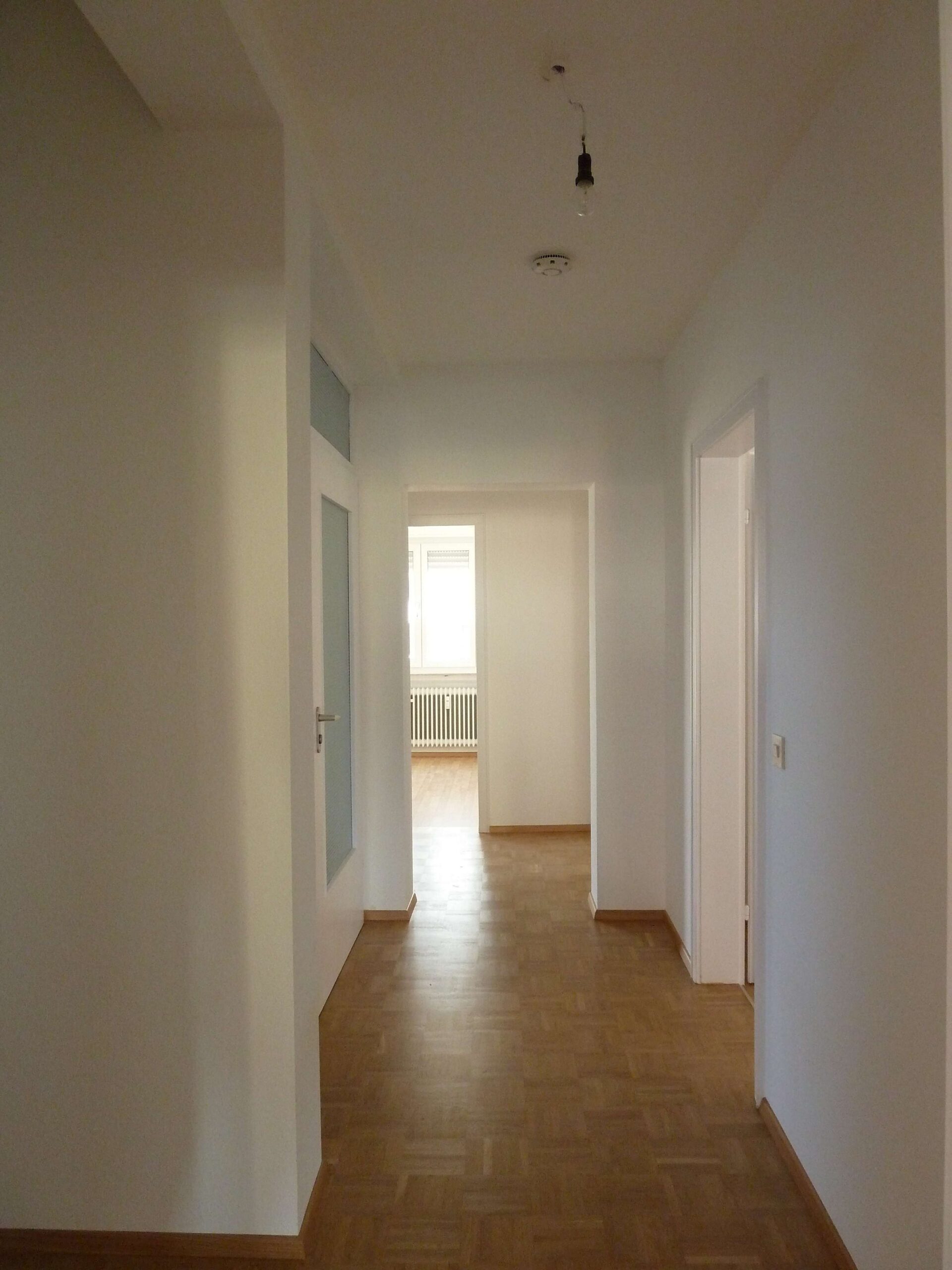 Detailansicht Flur der Immobilie Schöne 4-Zimmer-Wohnung in Pfullingen