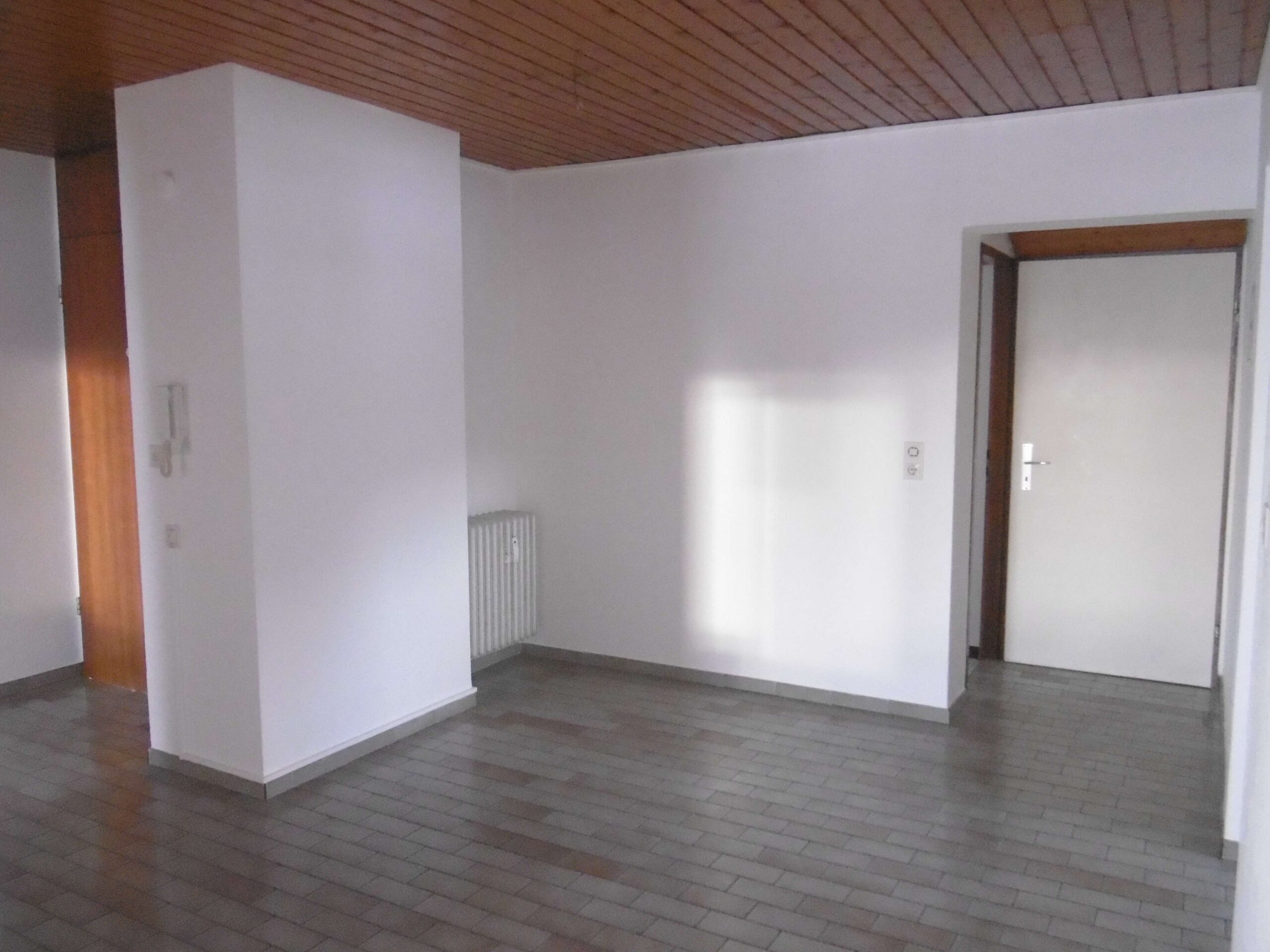 Detailansicht Essbereich der Immobilie 4,5-Zimmer-Wohnung mit schöner Aussicht