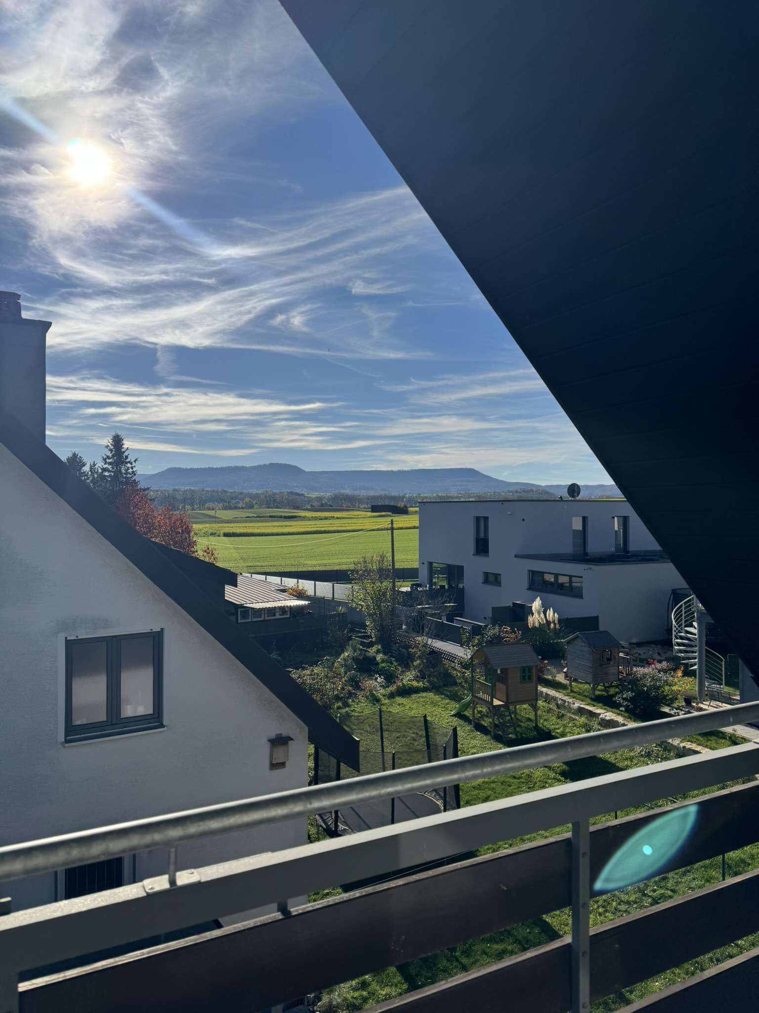 Detailansicht Ausblick der Immobilie Schöne 1-Zimmer-Studiowohnung in Dusslingen