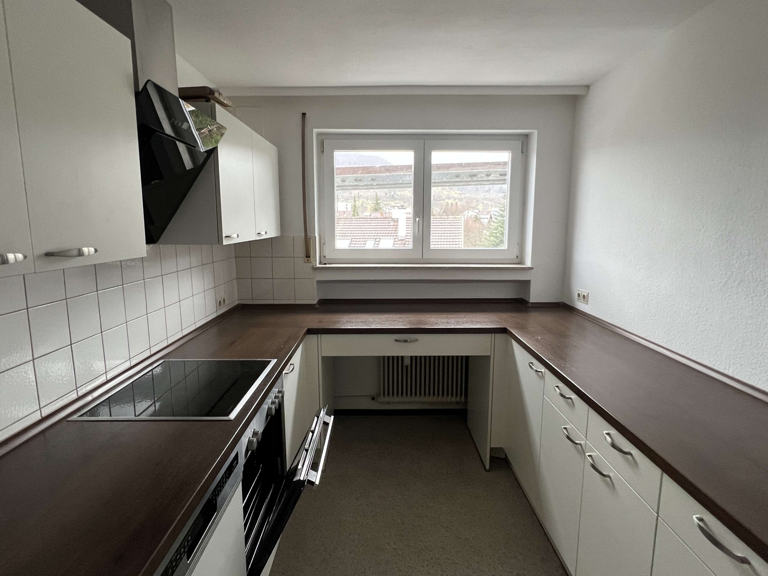 Detailansicht Küche der Immobilie 4,5-Zimmer-Wohnung mit schöner Aussicht