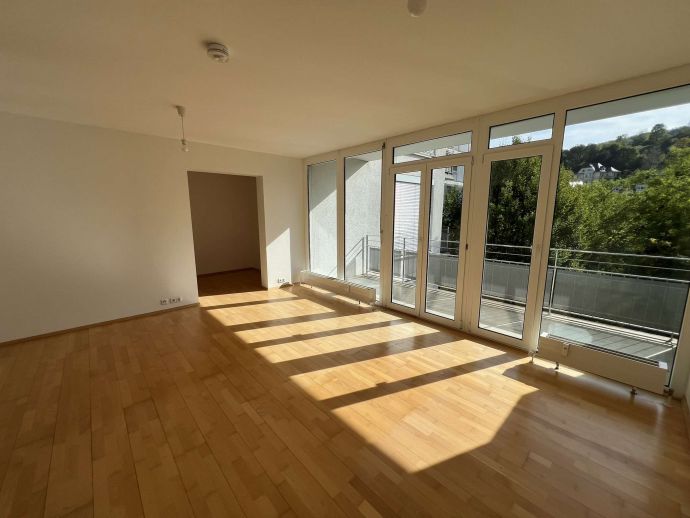 Detailansicht Wohnzimmer der Immobilie Schöne 1,5-Zimmer-Wohnung in Tübingen